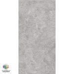 سرامیک پرسلان مات الکس طوسی روشن برجسته کاشی الوند تولید شده در سایز 120×60 با لعاب نانوپولیش و ضخامت 12 میلیمتر یکی از طرح های زیبای کاشی های تولیدی شرکت کاشی الوند می باشد. این محصول از جنس پرسلان با بالاترین دوام در شرایط سخت و کمترین میزان جذب آب ممکن می باشد.