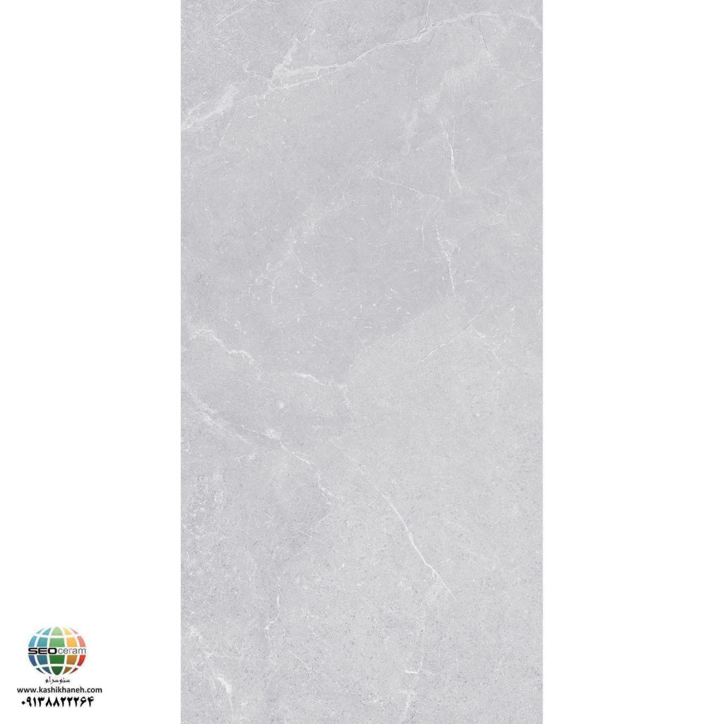 سرامیک پرسلان مات کورال طوسی روشن کاشی الوند تولید شده در سایز 120×60 با لعاب مات ابریشمی و ضخامت 12 میلیمتر یکی از طرح های زیبای کاشی های تولیدی شرکت کاشی الوند می باشد. این محصول از جنس پرسلان با بالاترین دوام در شرایط سخت و کمترین میزان جذب آب ممکن می باشد.