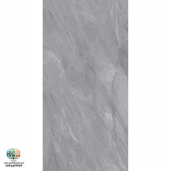 سرامیک پرسلان مات لادین طوسی تیره کاشی الوند تولید شده در سایز 120×60 با لعاب مات ابریشمی و ضخامت 12 میلیمتر یکی از طرح های زیبای کاشی های تولیدی شرکت کاشی الوند می باشد. این محصول از جنس پرسلان با بالاترین دوام در شرایط سخت و کمترین میزان جذب آب ممکن می باشد.