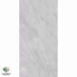 سرامیک پرسلان مات لادین طوسی روشن کاشی الوند تولید شده در سایز 120×60 با لعاب مات ابریشمی و ضخامت 12 میلیمتر یکی از طرح های زیبای کاشی های تولیدی شرکت کاشی الوند می باشد. این محصول از جنس پرسلان با بالاترین دوام در شرایط سخت و کمترین میزان جذب آب ممکن می باشد.