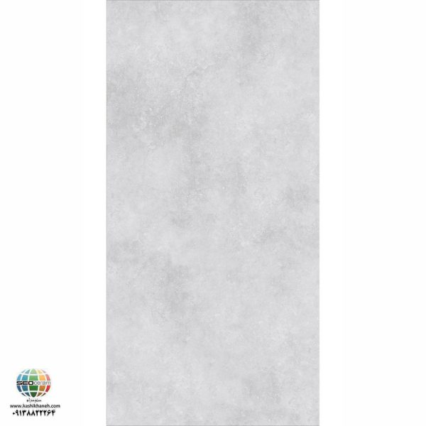 سرامیک پرسلان مات ملانین طوسی روشن کاشی الوند تولید شده در سایز 120×60 با لعاب مات ابریشمی و ضخامت 12 میلیمتر یکی از طرح های زیبای کاشی های تولیدی شرکت کاشی الوند می باشد. این محصول از جنس پرسلان با بالاترین دوام در شرایط سخت و کمترین میزان جذب آب ممکن می باشد.