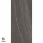 سرامیک پرسلان مات منهتن طوسی تیره کاشی الوند تولید شده در سایز 120×60 با لعاب مات ابریشمی و ضخامت 12 میلیمتر یکی از طرح های زیبای کاشی های تولیدی شرکت کاشی الوند می باشد. این محصول از جنس پرسلان با بالاترین دوام در شرایط سخت و کمترین میزان جذب آب ممکن می باشد.