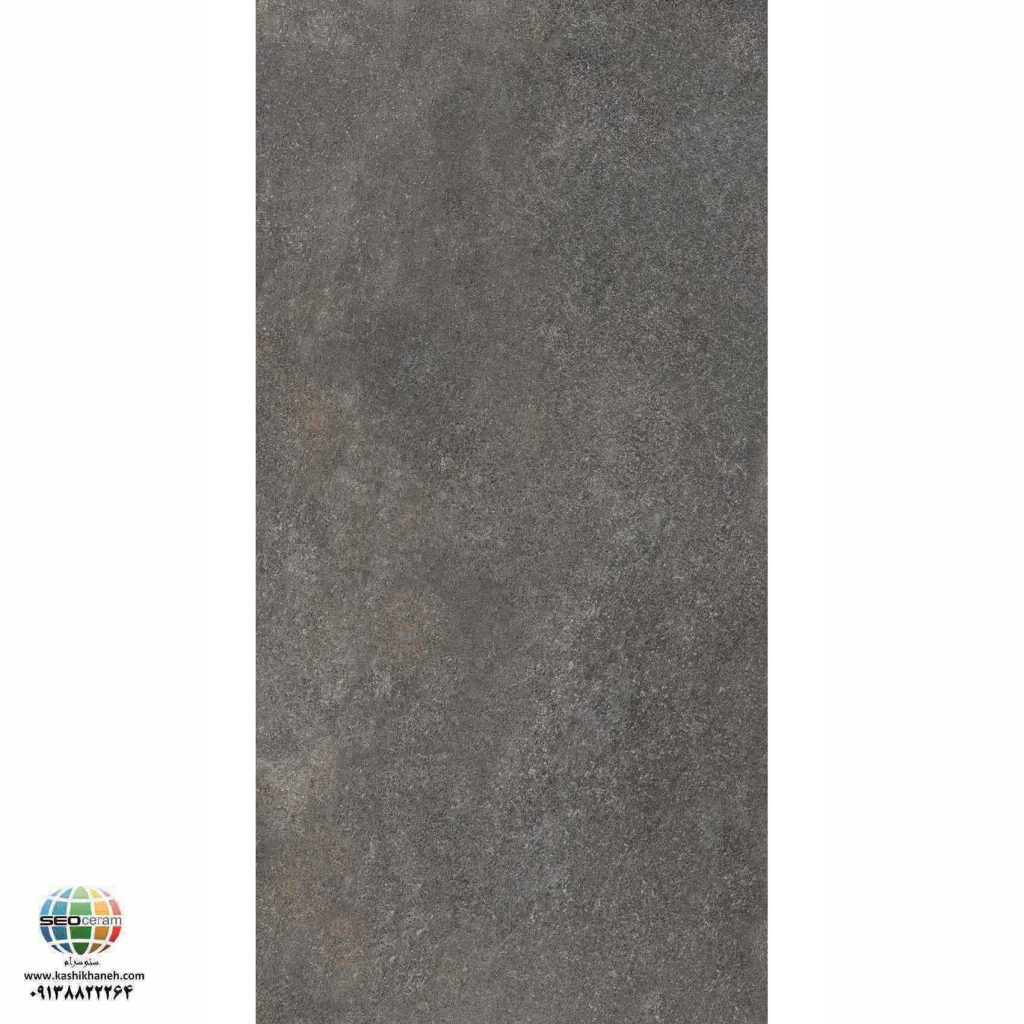 سرامیک پرسلان مات کایا طوسی تیره کاشی الوند تولید شده در سایز 120×60 با لعاب مات ابریشمی و ضخامت 12 میلیمتر یکی از طرح های زیبای کاشی های تولیدی شرکت کاشی الوند می باشد. این محصول از جنس پرسلان با بالاترین دوام در شرایط سخت و کمترین میزان جذب آب ممکن می باشد.