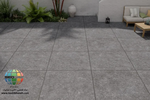 خرید سرامیک ساباتینوطوسی تیره کاشی پرسپولیس اگر به دنبال کفپوشی با ظاهری طبیعی، مدرن و با مقاومت فنی بینظیر هستید، سرامیک ساباتینو طوسی تیره کاشی پرسپولیس انتخابی فراتر از انتظار است. طرح سنگی و رنگ جذاب ساباتینو طوسی تیره کاشی پرسپولیس، زیبایی طبیعت را به فضای شما میآورد. ابعاد بزرگ 80×80 در کنار مهمترین ویژگی فنی آن، یعنی ضخامت ۲۰ میلیمتری (۲ سانتیمتری) و جنس پرسلان عالی، این سرامیک را به بهترین گزینه برای سختترین کاربریها تبدیل کرده است. سرامیک ساباتینو طوسی تیره کاشی پرسپولیس با جنس پرسلان و لعاب مات با کیفیت بالا در سایز 80×80 تولید شده است. با ضخامت 20 میلیمتر در کارخانه کاشی پرسپولیس تولید شده است.و موارد استفاده آن، در فضاهای باز،پارکینگ،روف گاردن و... می باشد. برای خرید این محصول با قیمت بسیار عالی و مشاوره رایگان در باره کاشی پرسپولیس با واحد فروش بازرگانی کاشی و سرامیک سئوسرام (نمایندگی کاشی پرسپولیس در اصفهان) 09138822264 تماس حاصل نمایید.