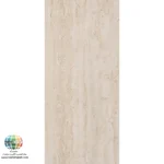 سرامیک دالاهو براق کاشی صدیق سرام آباده  معرفی سرامیک دالاهو براق کاشی صدیق سرام آباده سرامیک دالاهو براق کاشی صدیق سرام آباده یکی از محصولات زیبا و کاربردی برای پوشش دیوارهای داخلی و نیمه‌خارجی ساختمان است که با الهام از بافت طبیعی سنگ تراورتن کرم طراحی شده است. همان‌طور که در تصویر محصول مشاهده می‌شود، بافت‌های عمودی، خطوط طبیعی و رنگ کرم روشن باعث شده این سرامیک شباهت بسیار زیادی به سنگ تراورتن طبیعی داشته باشد. این ویژگی سبب می‌شود بدون پرداخت هزینه سنگ طبیعی، همان حس اصالت، گرما و زیبایی در ساختمان ایجاد شود. طراحی ساده و در عین حال لوکس این محصول باعث شده در پروژه‌های مسکونی، تجاری و اداری مورد استقبال معماران و طراحان داخلی قرار گیرد. این سرامیک با ابعاد 80×40 سانتی‌متر تولید شده و دارای بدنه خاک قرمز است. بدنه خاک قرمز یکی از متداول‌ترین بدنه‌ها برای تولید سرامیک دیواری محسوب می‌شود و به دلیل کیفیت مناسب و قیمت اقتصادی، انتخابی ایده‌آل برای پوشش دیوارها به شمار می‌آید. لعاب براق محصول نیز باعث افزایش انعکاس نور شده و فضای ساختمان را روشن‌تر و بزرگ‌تر نشان می‌دهد. به همین دلیل این سرامیک علاوه بر استفاده در محیط‌های داخلی، برای دیوار حیاط، پارکینگ، لابی ساختمان، فروشگاه‌ها و راهروهای پرتردد نیز انتخاب بسیار مناسبی است.