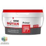 معرفی چسب پرایمر ساختمانی NSH-A500 نویان شیمی چسب پرایمر ساختمانی NSH-A500 نویان شیمی محصولی تخصصی، تکجزئی و آماده مصرف است که بر پایه رزینهای اکریلیک محلول در آب تولید شده و برای آمادهسازی انواع سطوح ساختمانی قبل از اجرای ملات، چسب کاشی، اسلب، بتن اکسپوز، سیستمهای آببندی و حتی کاغذ دیواری مورد استفاده قرار میگیرد. این محصول با ایجاد یک لایه یکنواخت روی سطح، میزان جذب آب را کنترل کرده و شرایط ایدهآلی برای افزایش چسبندگی لایههای بعدی فراهم میکند. در بسیاری از پروژههای ساختمانی، کیفیت زیرسازی تأثیر مستقیمی بر دوام و عملکرد پوشش نهایی دارد. استفاده از چسب پرایمر ساختمانی NSH-A500 نویان شیمی باعث میشود ملاتها و چسبهای پایه سیمانی با قدرت بیشتری به سطح زیرکار متصل شوند و احتمال جداشدگی، ترکخوردگی یا کاهش استحکام به حداقل برسد. این ویژگی، محصول را به گزینهای مناسب برای پروژههای ساختمانی، بازسازی، نوسازی و دکوراسیون داخلی تبدیل کرده است.